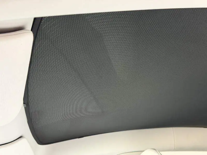 Model Y 2022 facelifted rear-wheel drive version — 17