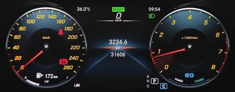 Mercedes-Benz C-Class 2021 C 260 L Sports Edition — 10