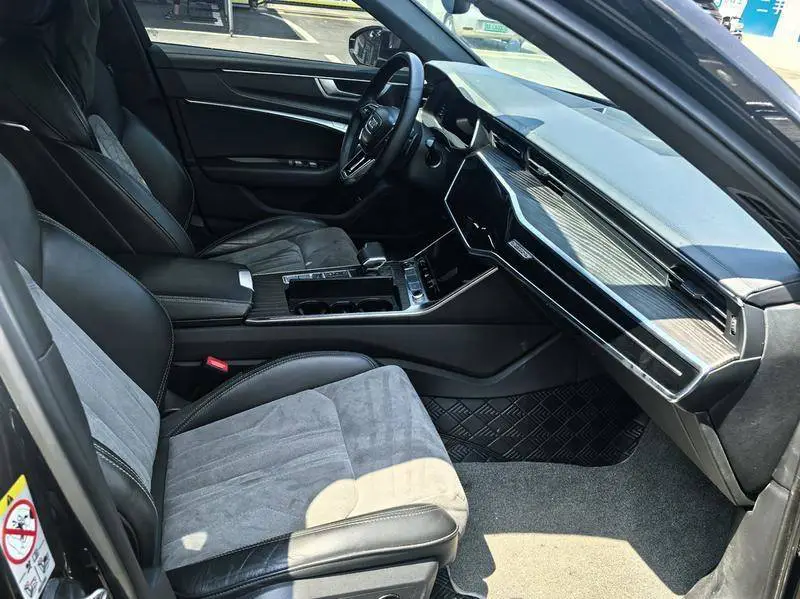Audi A6L 2024 45 TFSI quattro Selected Dynamic Edition — 5
