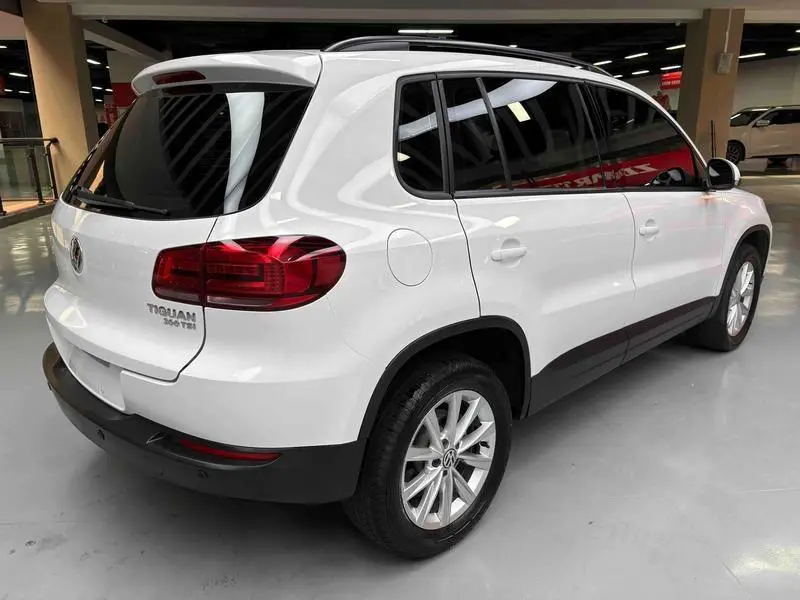 Tiguan 2016 300TSI Automatic 2WD Comfort Edition — 7