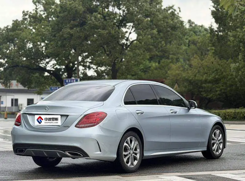 Mercedes-Benz C-Class 2017 C 180 L Sports Edition — 6