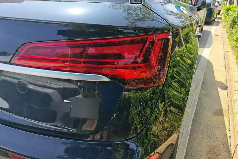 Audi Q5L 2022 Model 45T Luxury Elegant Model — 4