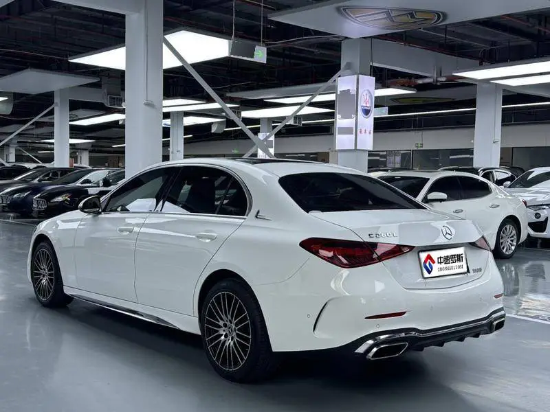 Mercedes-Benz C-Class 2023 C 260 L Sport Edition — 4