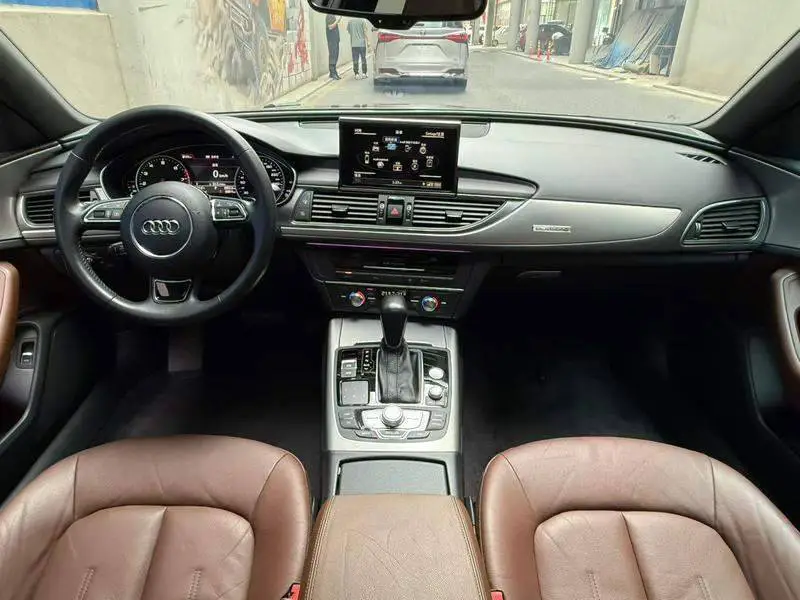 Audi A6L 2018 30th Anniversary Model 45 TFSI quattro Sports — 7