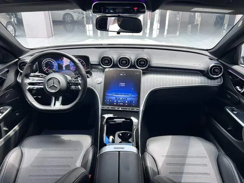 Mercedes-Benz C-Class 2022 C 200 L Sport — 15