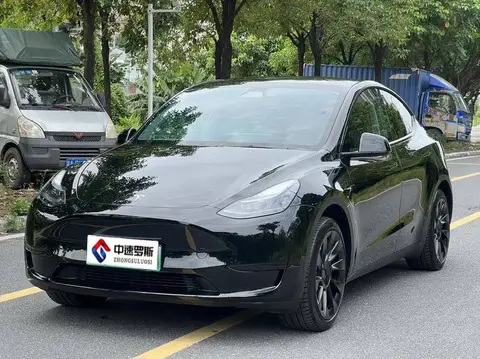 Model Y 2024 rear-wheel drive version