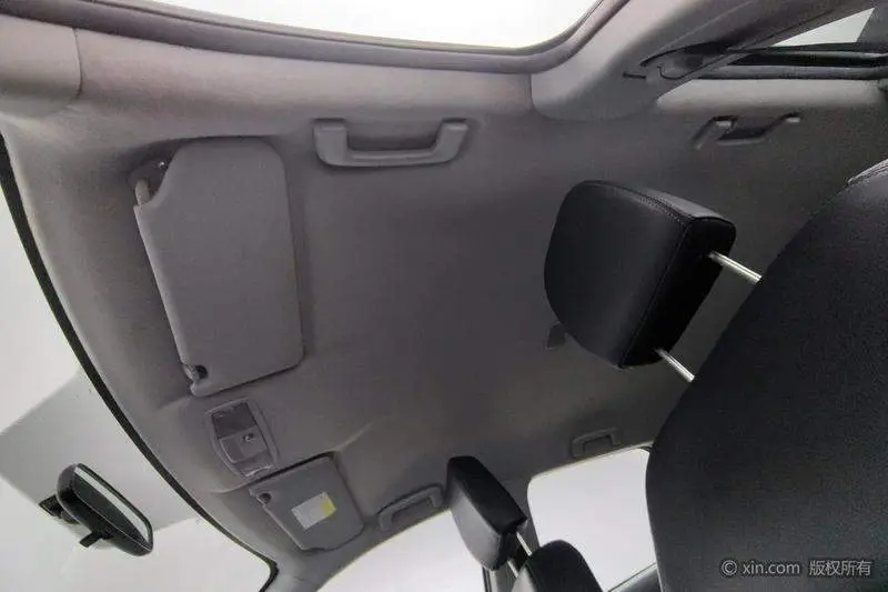 ASX 2013 2.0L CVT 2WD Deluxe Edition — 20