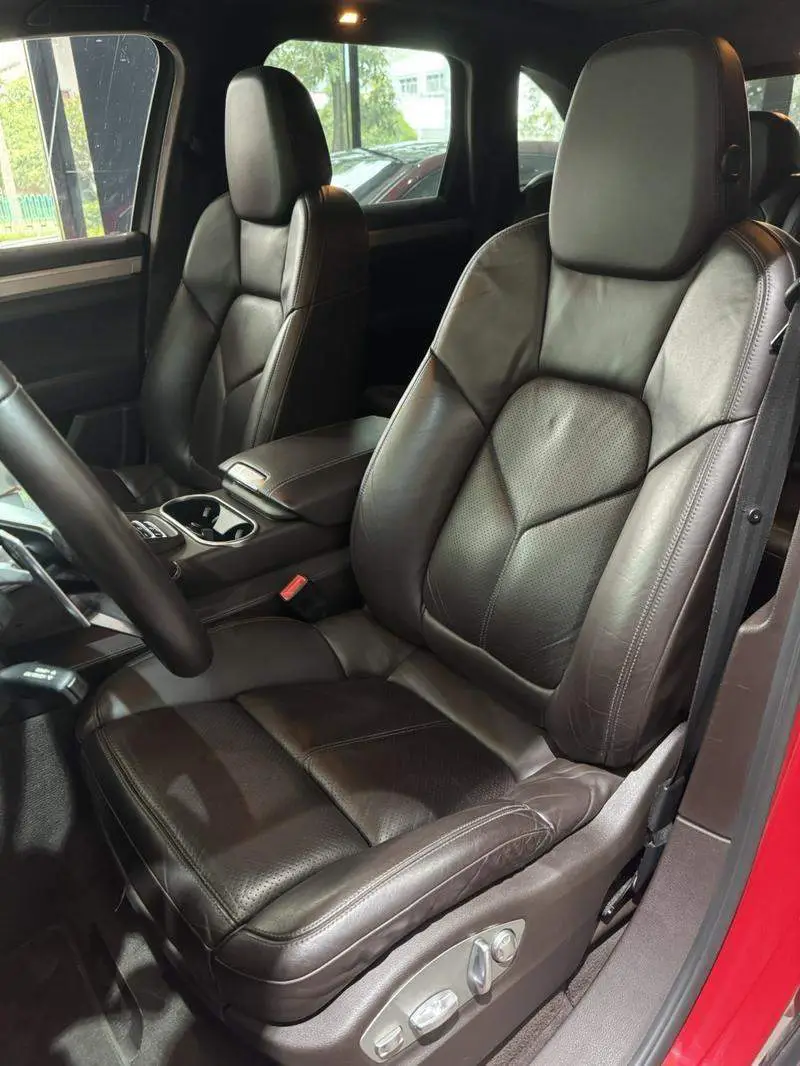 Cayenne 2015 Cayenne GTS 3.6T — 15