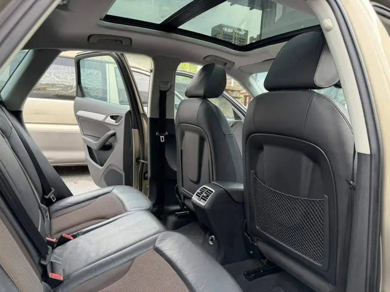 Audi Q3 2018 35 TFSI Fashion Collector's Edition — 11