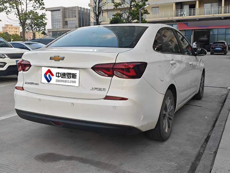 Cruze 2022 320 Automatic Enjoy Sunroof Edition — 5