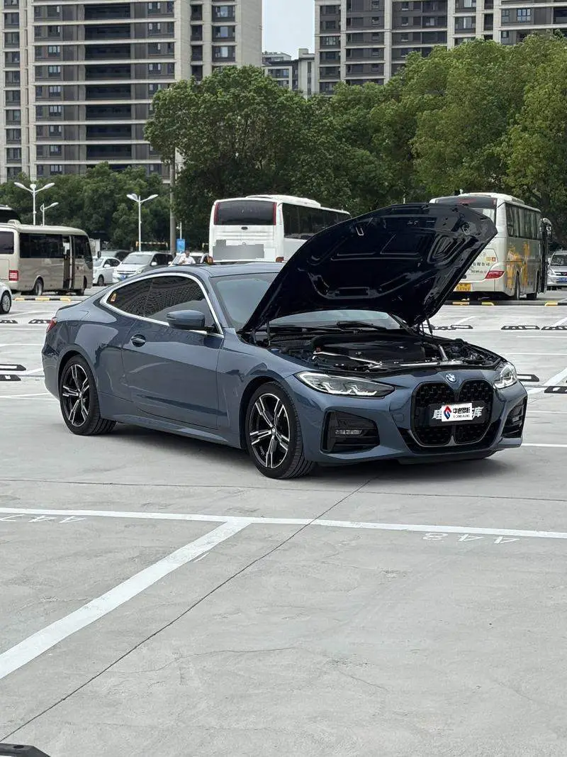BMW 4 Series 2023 425i M Sport Package — 5