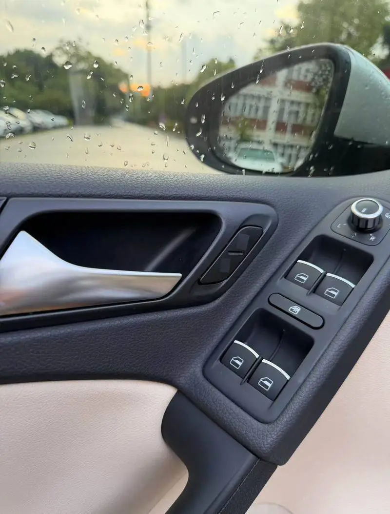 Golf 2011 1.4TSI Automatic Comfort — 18