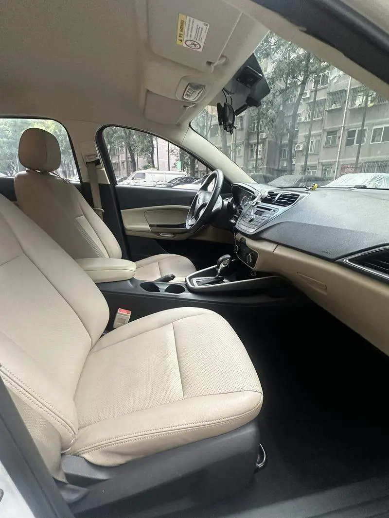 Furis 2015 1.5L Automatic Fashion Model — 10