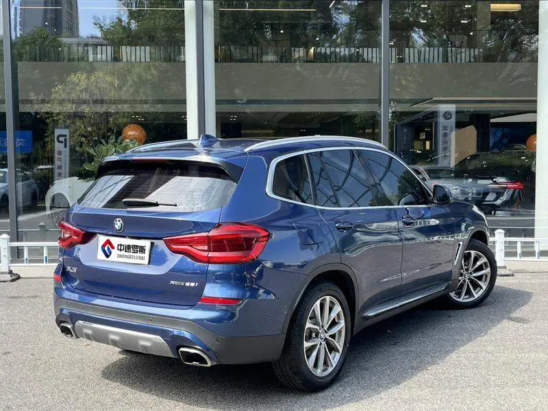 BMW X3 2019 xDrive25i Luxury Package — 5