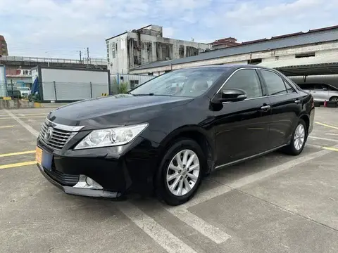 Camry 2012 2.5G Deluxe Edition