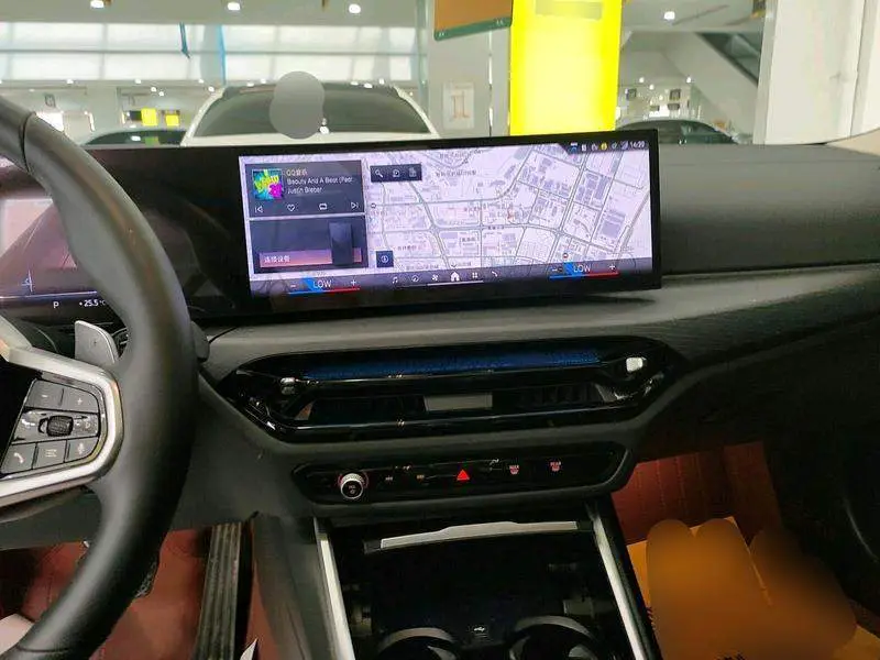 BMW 3 Series 2025 325Li M Sport Package — 5