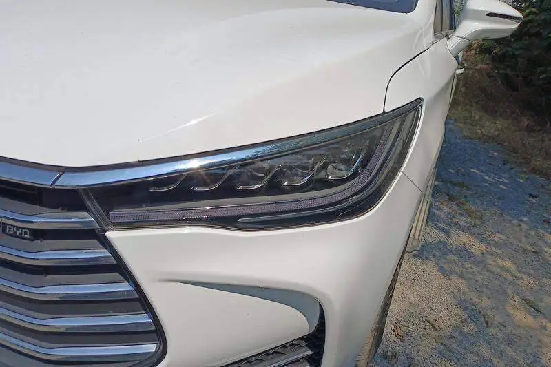 Song MAX 2018 1.5T Automatic Intelligent Connection Luxury 6 Seaters — 4