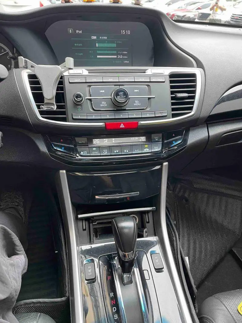 Accord 2016 2.0L Elite Edition — 7