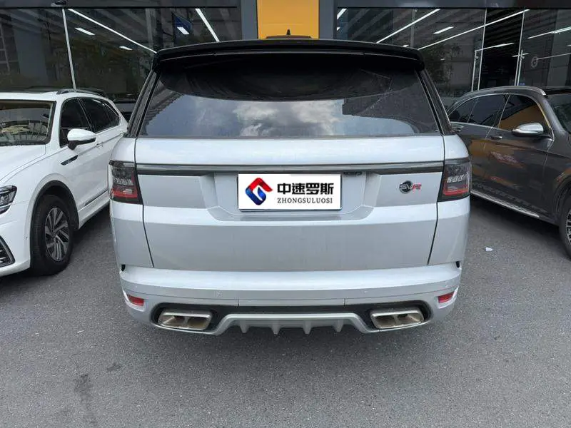Range Rover Sport 2020 5.0 SC V8 SVR — 4