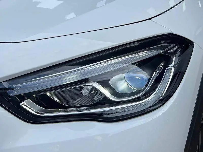 Mercedes-Benz GLA 2020 GLA 200 — 4