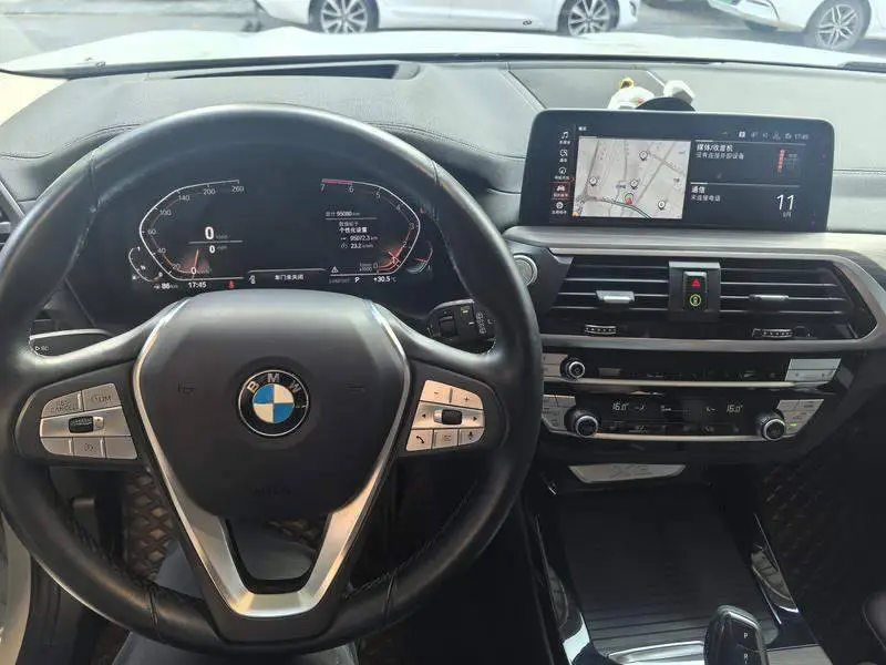 BMW X3 2020 xDrive28i Luxury Package — 10