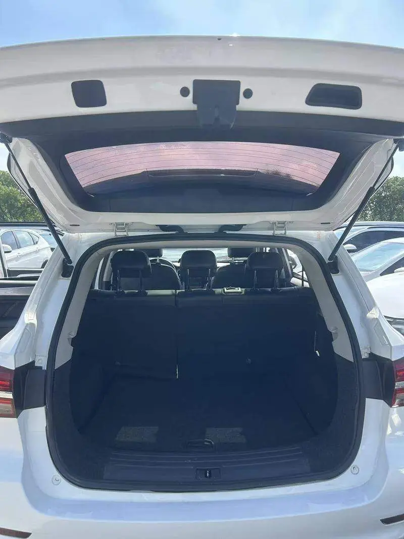 Roewe RX5 2020 20T Automatic 4G Connectivity Beyond Flagship Edition — 9