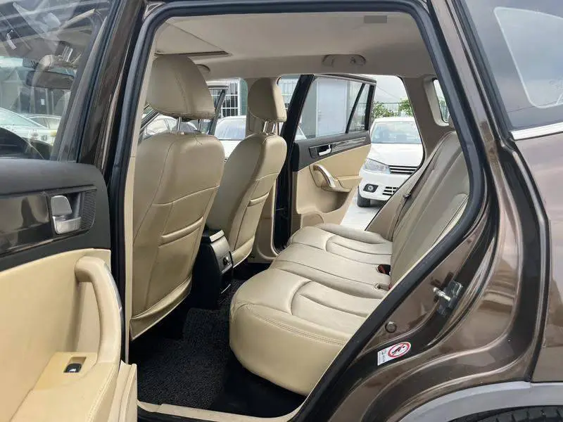 China V5 2012 1.5T Automatic 2WD Luxury Model — 15