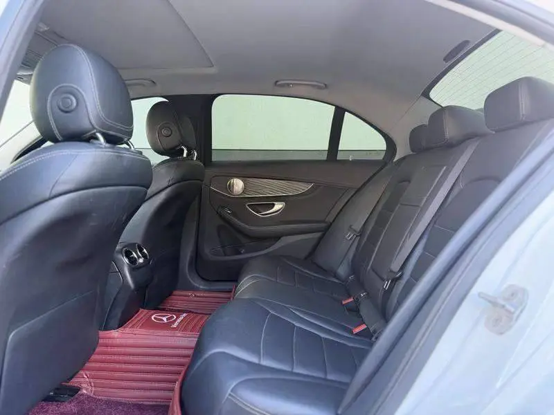 Mercedes-Benz C-Class 2015 C 180 L Sports — 12