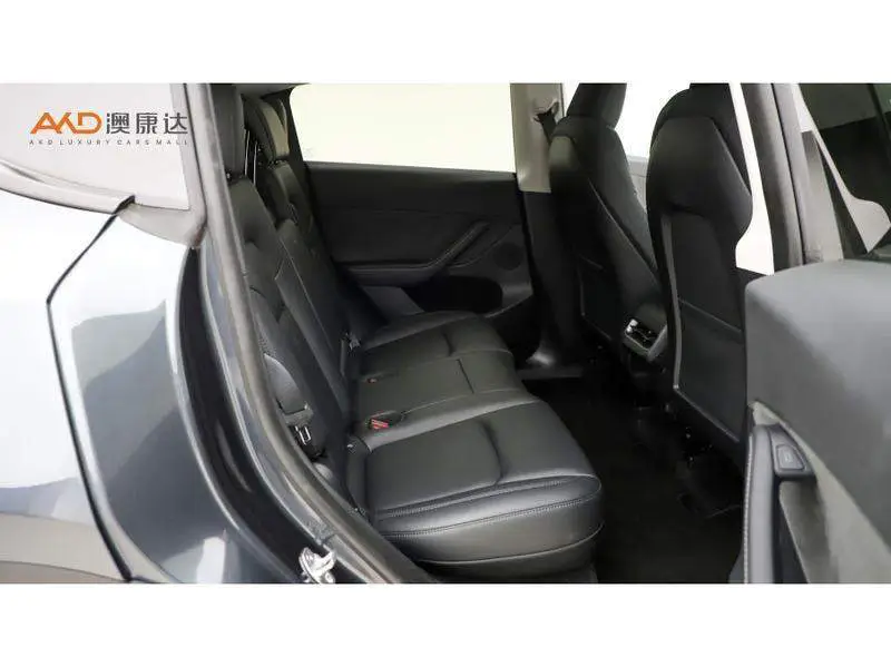 Model Y 2024 rear-wheel drive version — 10