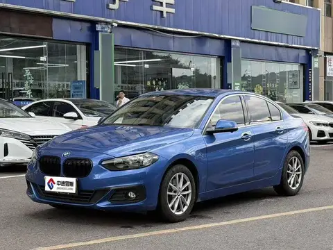 BMW 1 Series 2018 118i Fashion Model