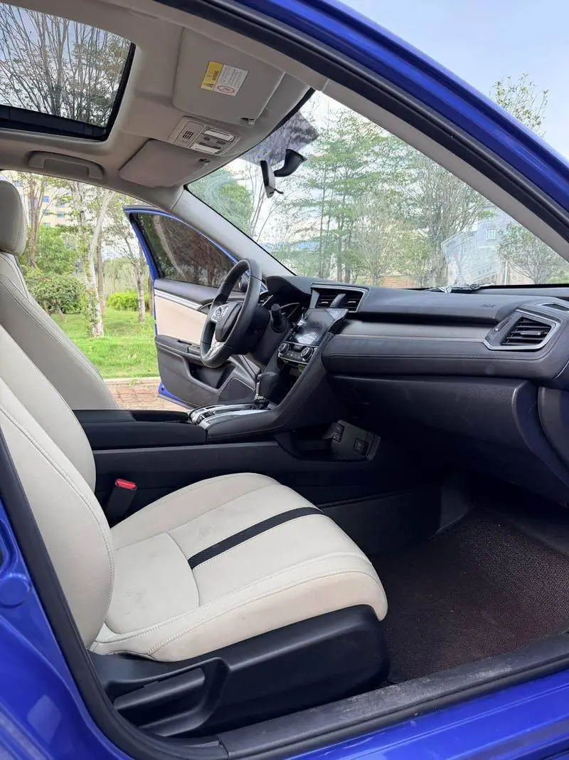 Civic 2016 220TURBO CVT Deluxe Edition — 7