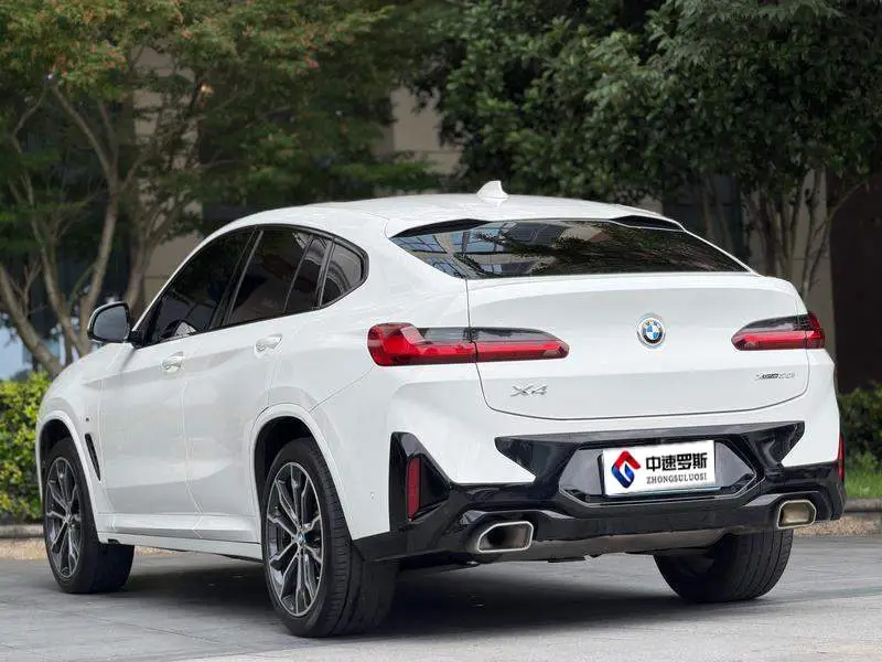 BMW X4 2022 xDrive 30i M Sport Package — 4