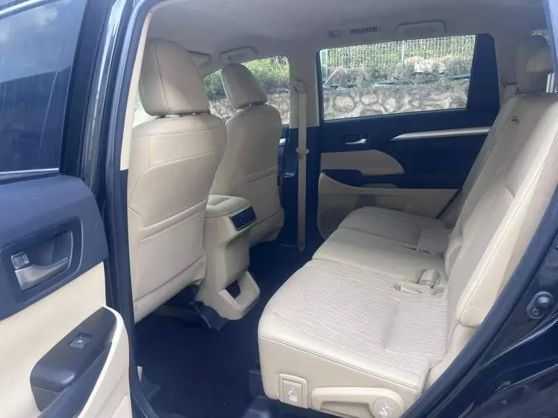 Highlander 2018 2.0T 4WD Elite Edition 7 Seater National VI — 10