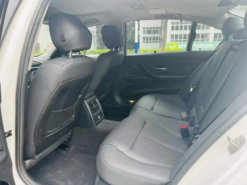 BMW 3 Series 2017 320Li Fashion Edition — 8