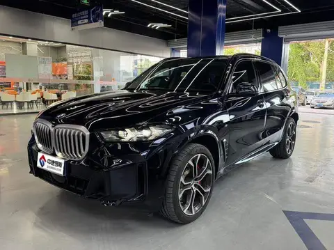 BMW X5 2023 xDrive 30Li M Sport Package
