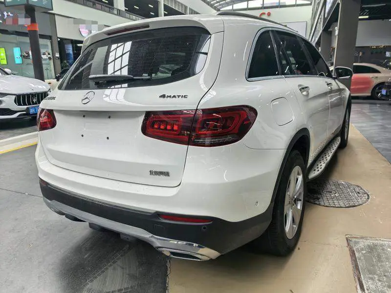 Mercedes-Benz GLC 2020 GLC 260 L 4MATIC Dynamic — 6