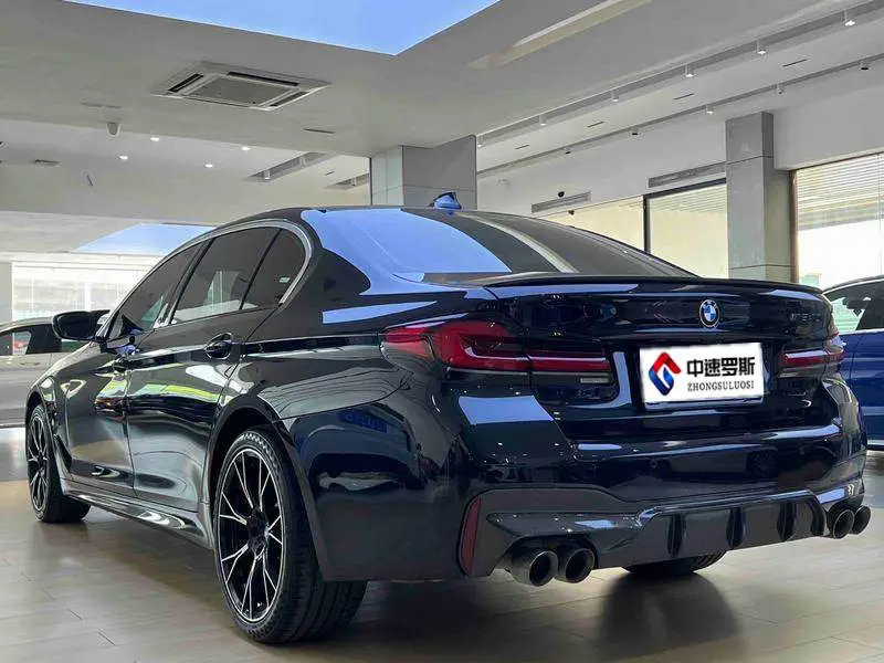 BMW 5 Series 2021 530Li Leading M Sport Package — 4