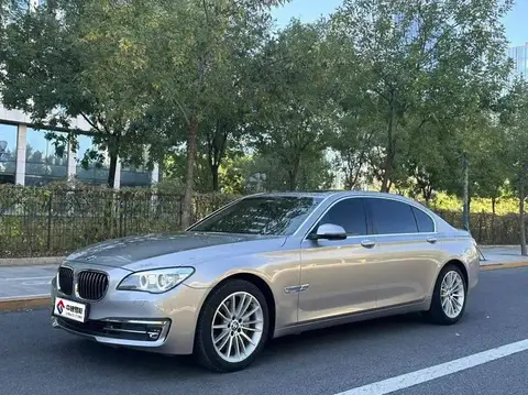 BMW 7 Series 2014 730Li Premium Edition