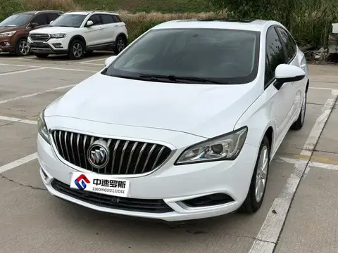 Valeant 2015 Sedan 20T Dual Clutch Leading Model