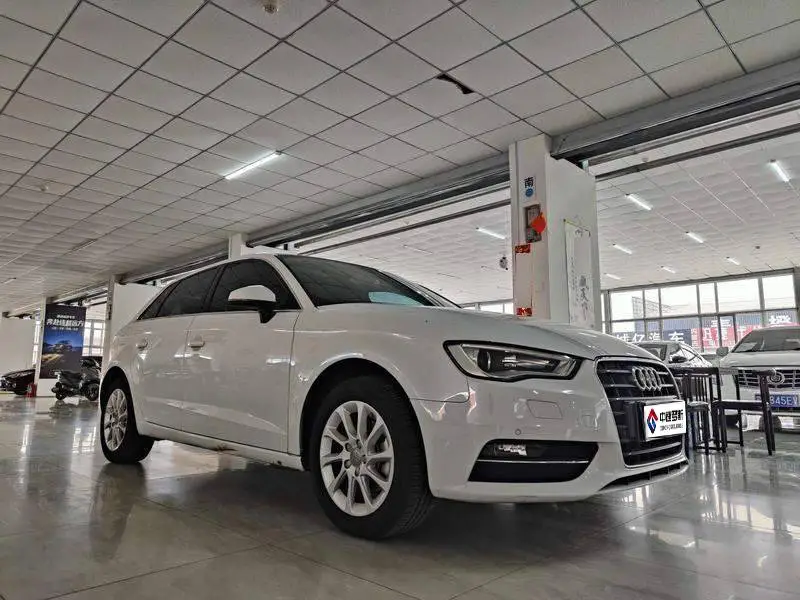 Audi A3 2015 Limousine 35 TFSI Millionth Anniversary Comfort Edition — 3