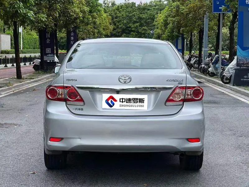 Corolla 2011 1.8L CVT GL-i — 5