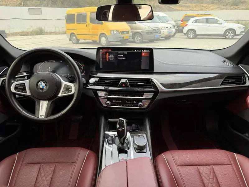 BMW 5 Series 2021 facelift 525Li M Sport Package — 7