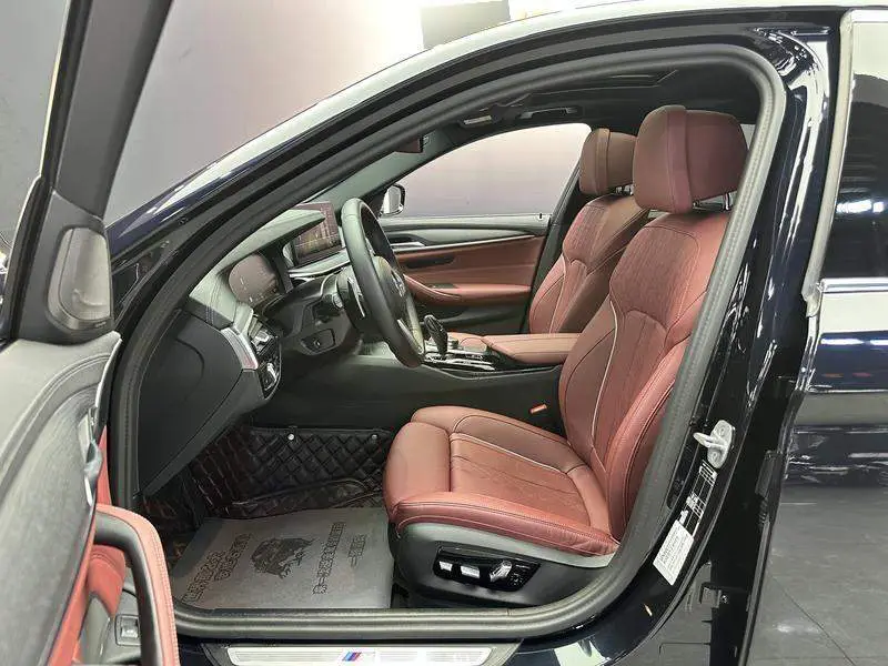 BMW 5 Series 2023 530Li Premium M Sport Package — 7