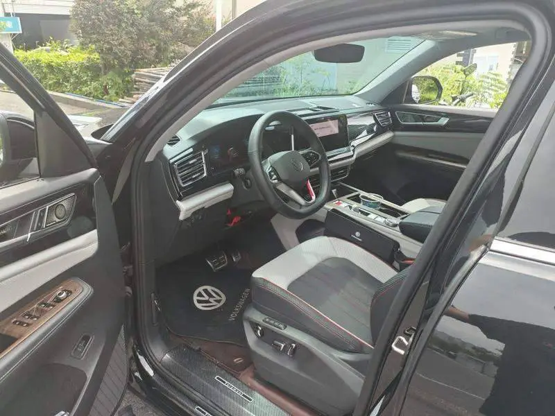 Touron 2024 Tuon X 380TSI 4WD Luxury Edition — 7
