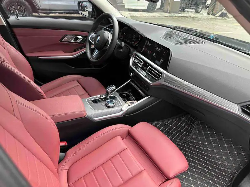 BMW 3 Series 2021 facelift 325i M Sport Night Edition — 16