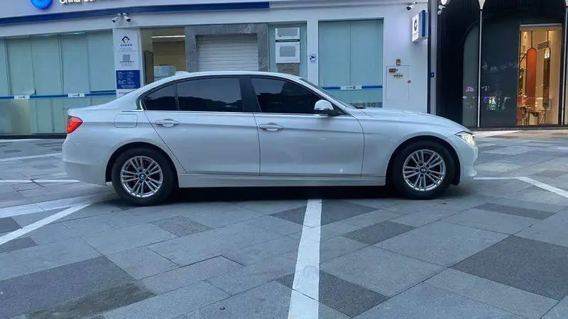 BMW 3 Series 2015 320Li Super Joy Fashion Edition — 8