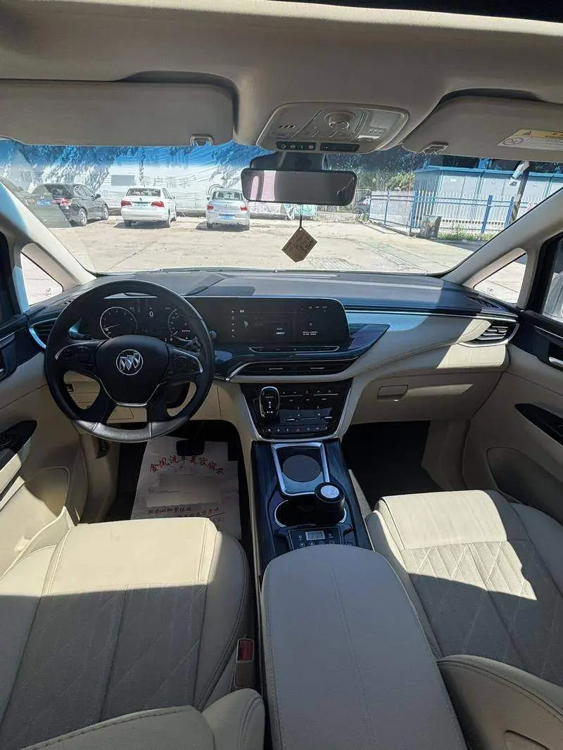 Buick GL8 2022 ES Lu Zun 653T Luxury Edition — 8