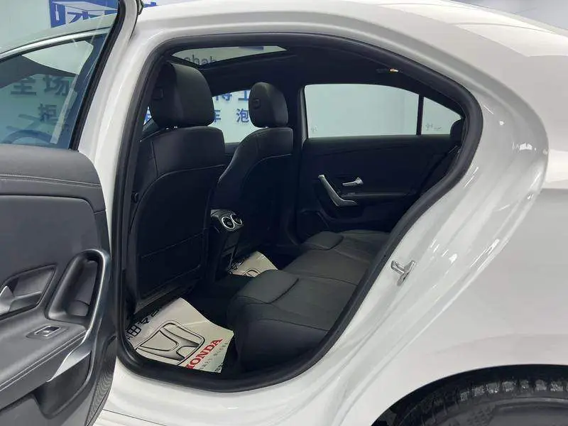 Mercedes-Benz A-Class 2022 facelifted A 180 L sports sedan — 17