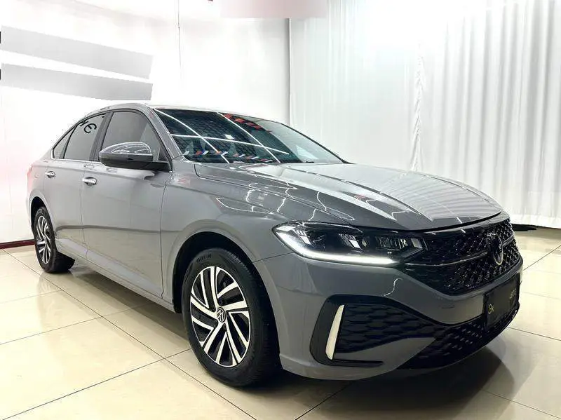 Lavida 2023 Model 1.5L Automatic Starry Sky 5 Million Edition — 3