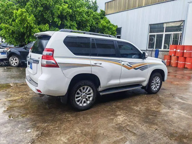 Prado 2014 4.0L Automatic VX NAVI — 10